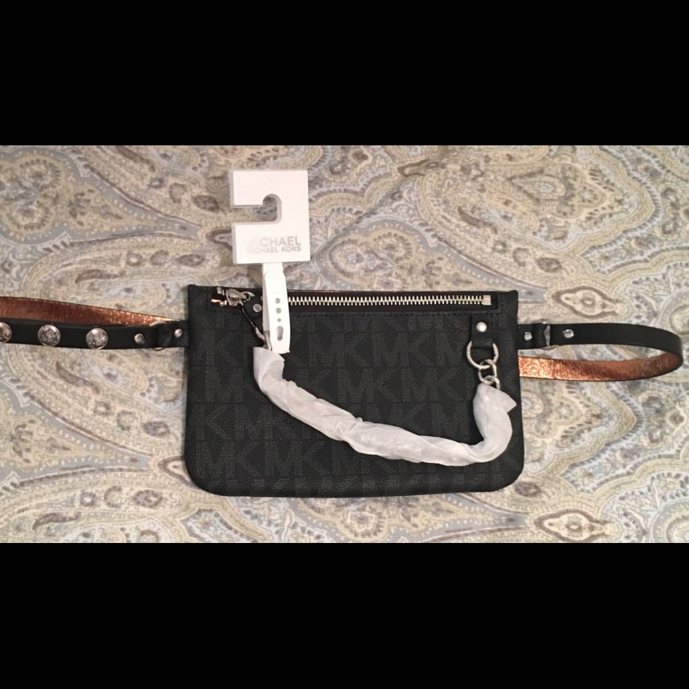 NEW MK BLACK Waist belt fanny pack with Chain - Picture 3 of 6